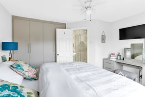 Photo 15- click for photo gallery